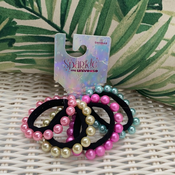 Beaded Hair Ties - Pearl Beads NWT - Four - Picture 2 of 2